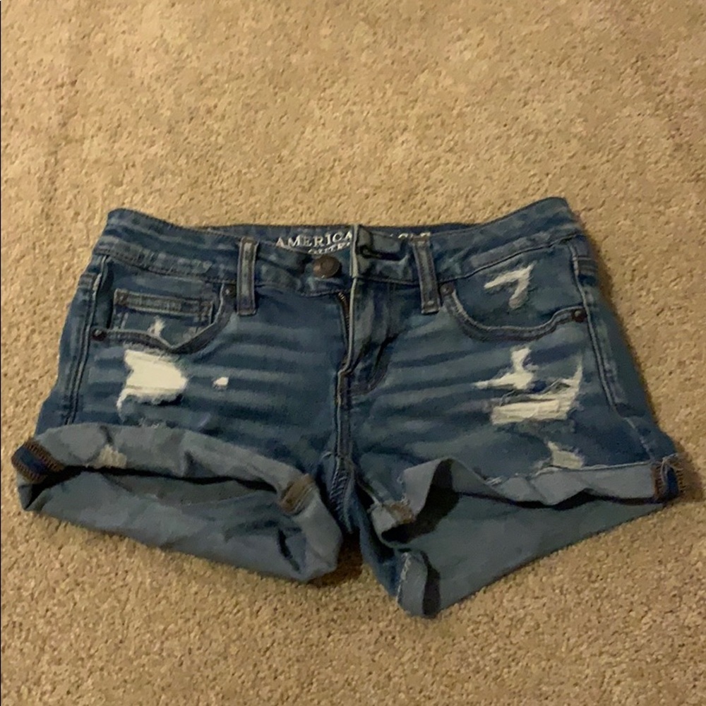 AMERICAN EAGLE SHORTS!!